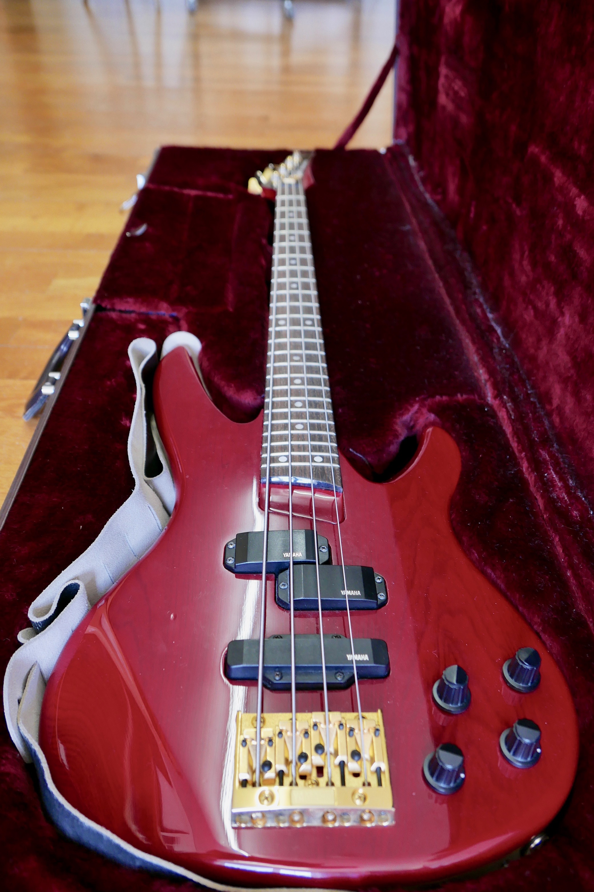 E-Bass